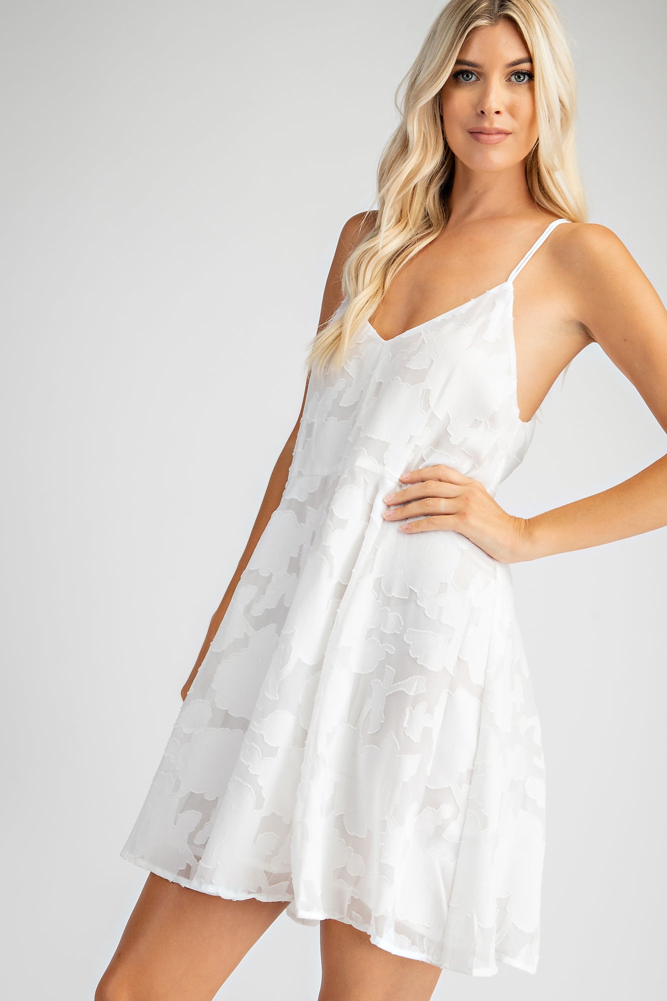 Jovita Dress White Glam