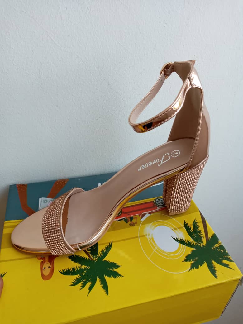 Rise Rose Gold Shoe