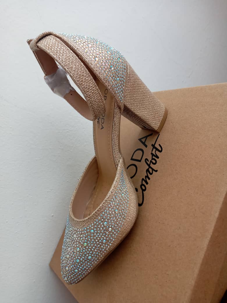 Tate Pumps Champagne Shoe