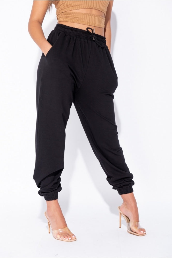 Aris Pari Pants Black