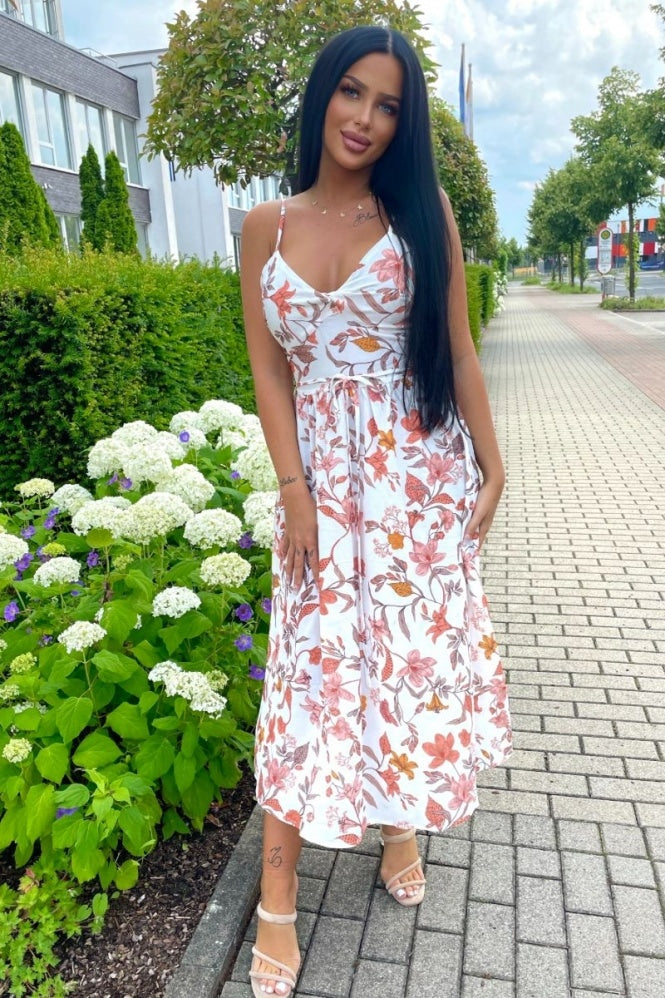 Zad Pari  Medii Dress White